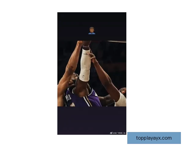 詹姆斯手指伤势无碍客场最后一战将全力以赴