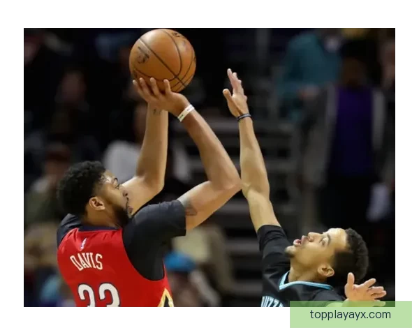 伊森三分球打破尴尬局面 母亲发推力挺霸气回怼质疑者