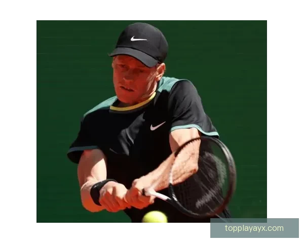 麦克朗勇创历史得分新高 超越马杰尔成G联盟新科传奇