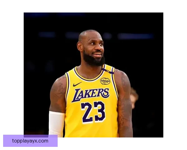 富保罗回应詹姆斯未来去向传闻不实：他自己也不确定后续发展